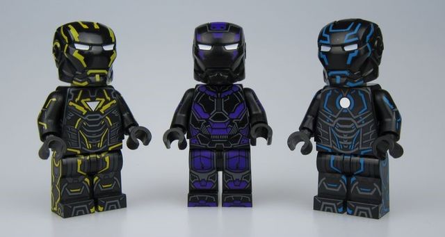 ⎡UG MINIFIGURE ⎦Custom Tron Iron Man Lego Minifigure